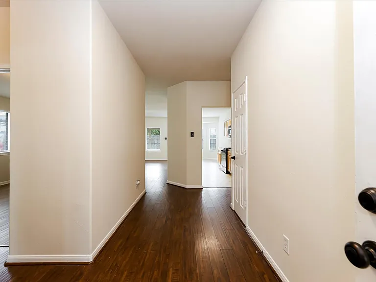 3215 Painted Meadow Cir — Photo 4