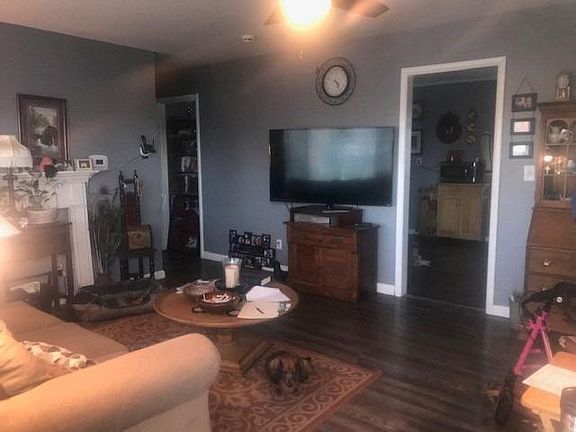 5th image of 1038 Birch Dr