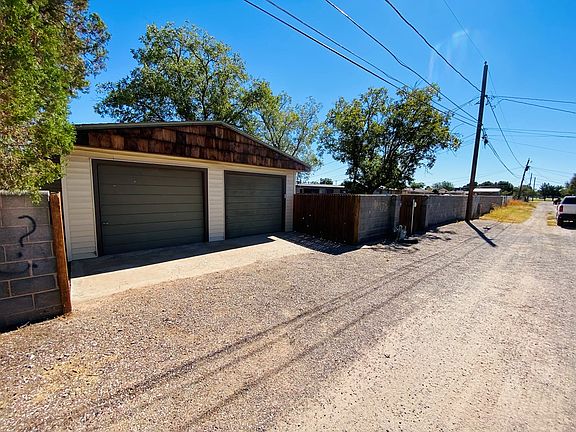 4th image of 2911 Dawn Ave