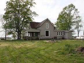 3rd image of 678A County Road 2100e