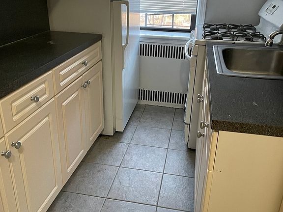 3rd image of 53-10 32nd Ave #3T