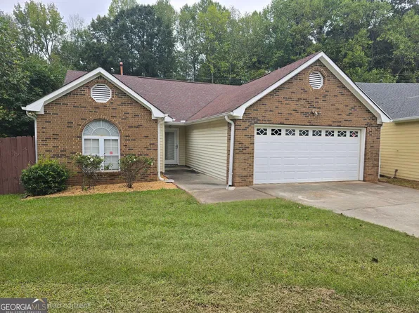135 Gingerbread Pl, Fayetteville, GA 30214