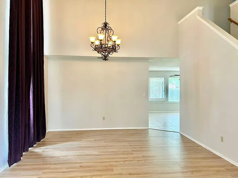 12906 Tantara Dr — Photo 4