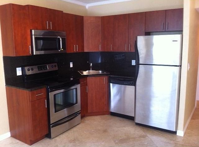 1st image of 1878 NE 46th Street #3