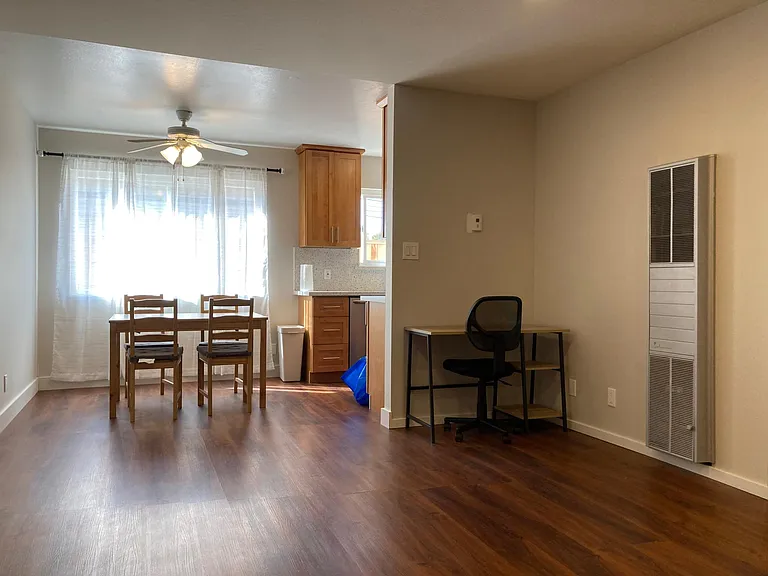 1691 Ontario Dr #3 — Photo 45