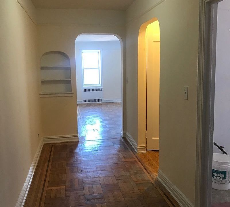1st image of 6421 Booth St