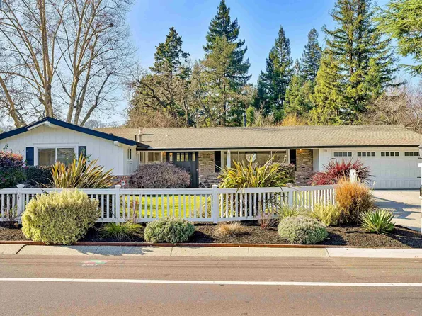 627 Burton Dr, Lafayette, CA 94549