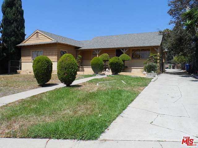 1st image of 649 Laconia Blvd