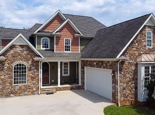 1394 Lejack Cir, Forest, VA 24551