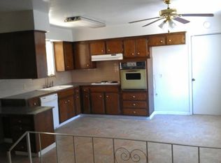 6479 N 8th St, Fresno, CA 93710