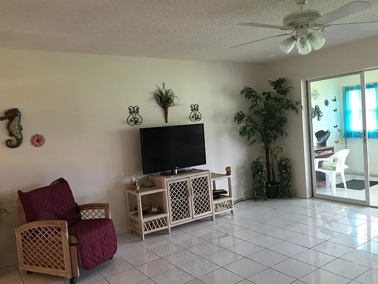 1800 Brantley Rd #J1 — Photo 7
