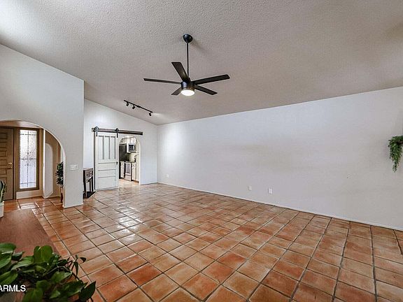 3rd image of 3013 W PHELPS Road