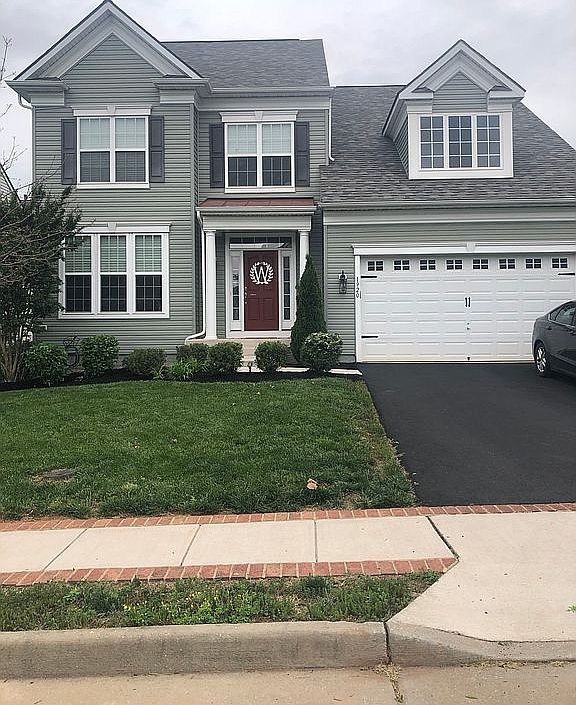 2nd image of 1920 Juniper Dr
