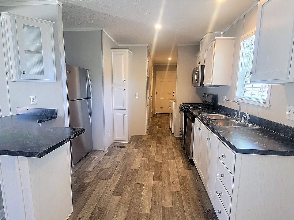 1st image of 402 Nevada St #402