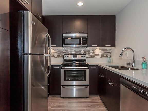4th image of 9999 Rio San Diego Dr APT 152