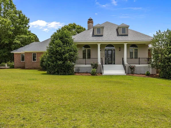 1672 Wheeler Dr, Angier, NC 27501