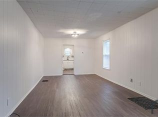 1830 E 83rd St, Kansas City, MO 64132