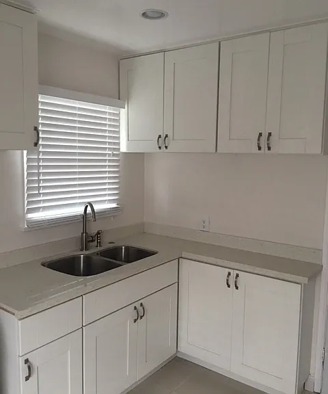 800 Cherry Ave — Photo 5