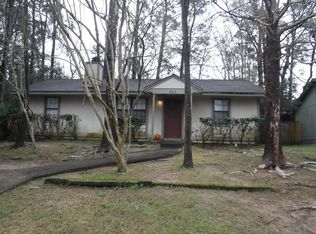 903 Pow Wow Trl, Tallahassee, FL 32304