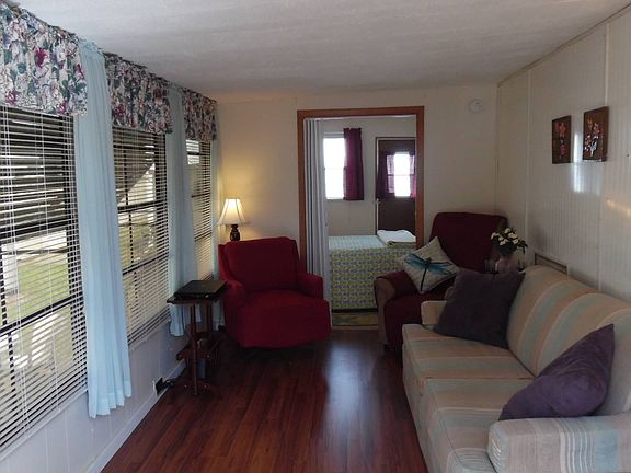 5th image of 37639 Wallington Dr