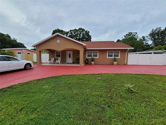 2nd image of 7513 Morning Glory Ln