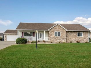 397 NW 57th Pl, Des Moines, IA 50313
