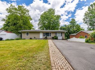 26 Wexford Rd, Syracuse, NY 13214