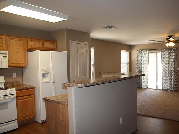 3rd image of 2305 S 65th Dr