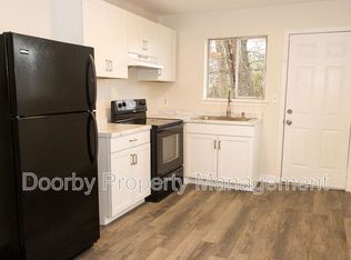 1611 Glowmont Dr #B, Chattanooga, TN 37412