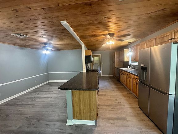 3rd image of 273 Bass St