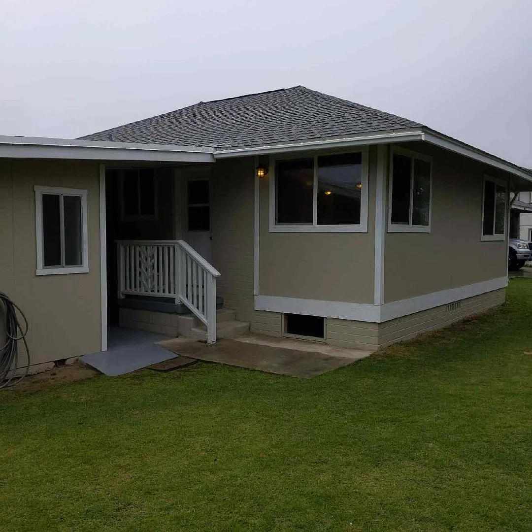 Building Photo - 361D Olomana St