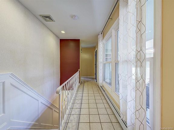 5th image of 4 Grey Beech Ln