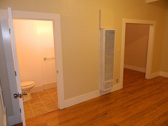 5th image of 84 Chenery St #2