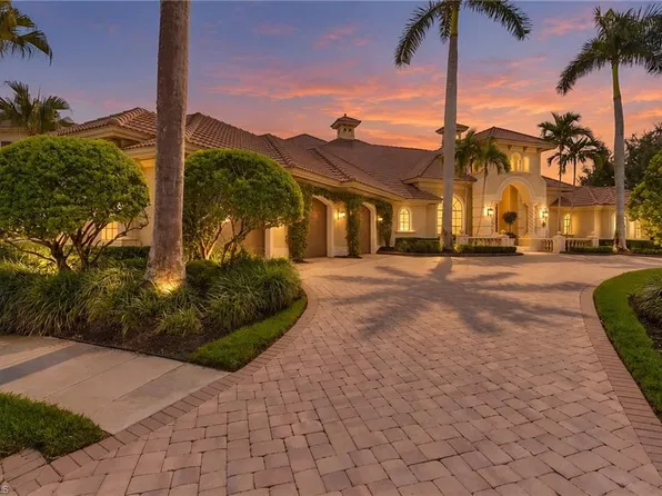 2350 Cheshire LN, NAPLES, FL 34109