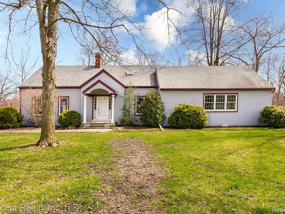 1st image of 20421 Parke Ln