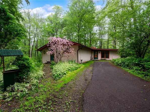 697 Anderson Rd, Stoneboro, PA 16153
