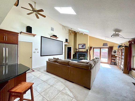5th image of 4801 W Riverbend Dr