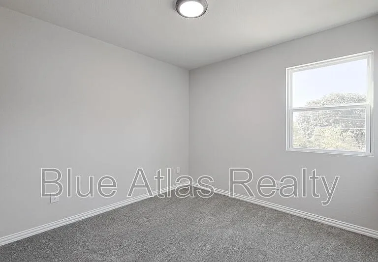 5820 Grayson St — Photo 12