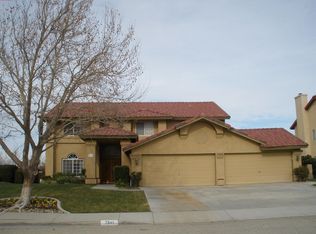 7341 Dana Dr, Palmdale, CA 93551