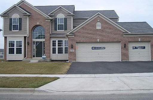 1st image of 4021 N Stratford Ln