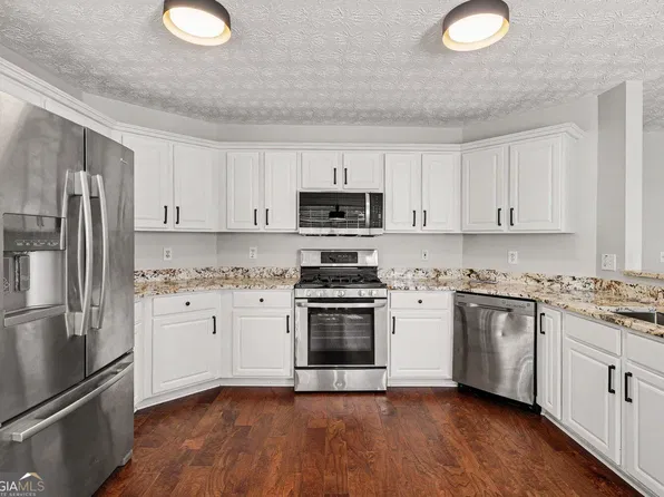 1204 Kern Cv, McDonough, GA 30253