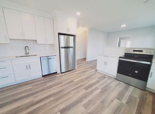 9 Wardwell St APT 2, Stamford, CT 06902