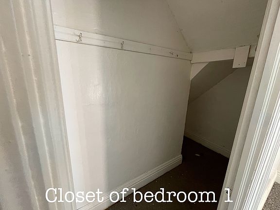 3rd image of 260 Leroy Ave Unit 1