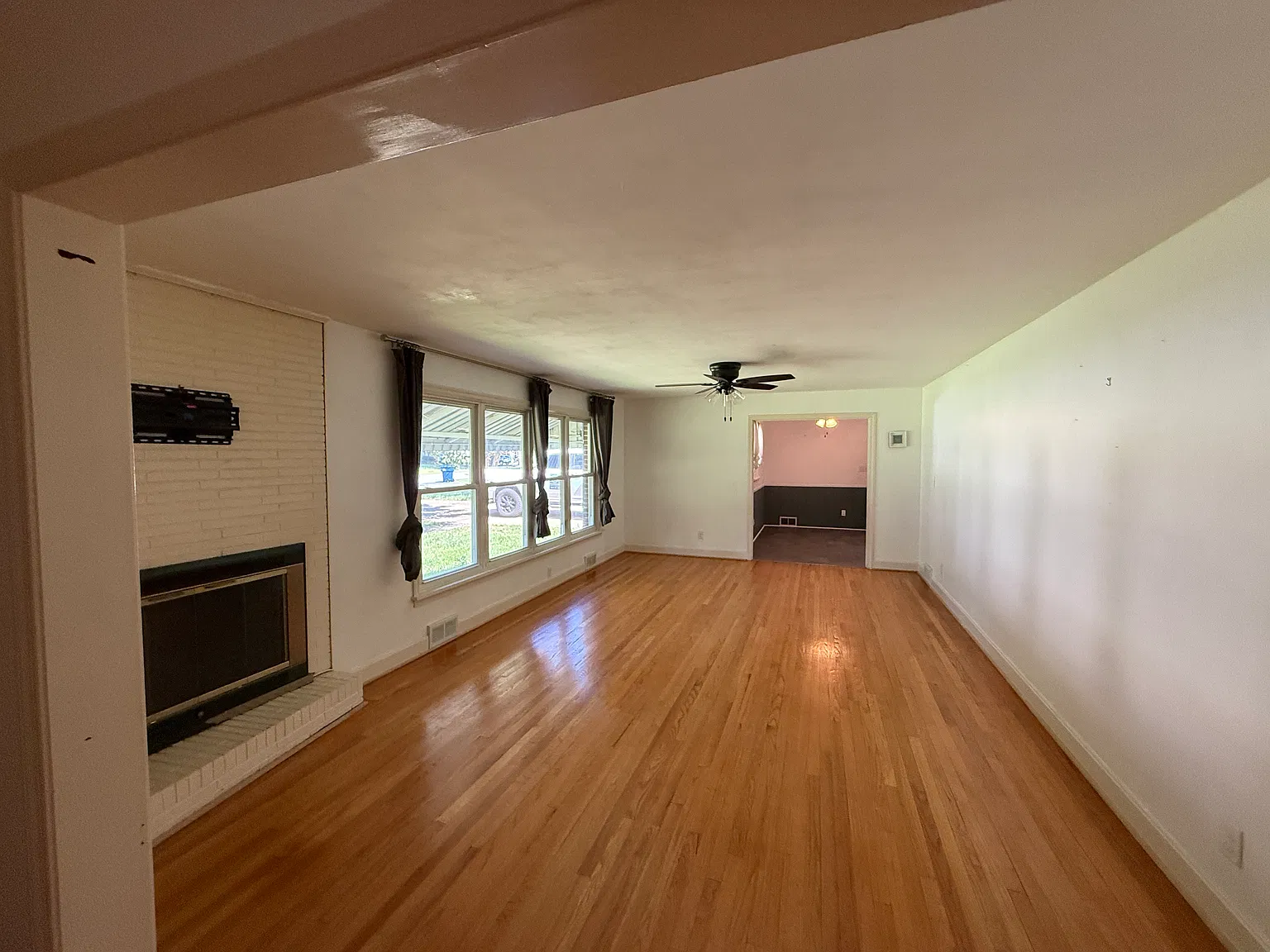 Foster St, Rural Hall — Photo 2