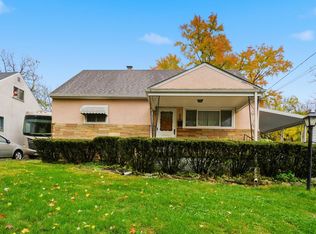 686 Plymouth St, Columbus, OH 43085