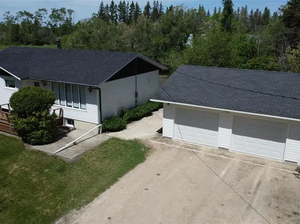 15160 Road 123 N, Arnes, MB R0C 0A0