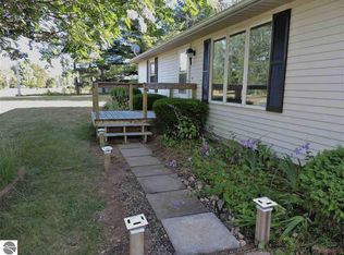 5786 S Crawford Rd, Mount Pleasant, MI 48858