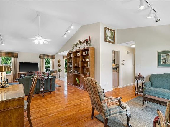 5th image of 2743 Pomme Meadows Dr