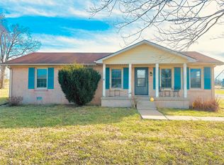 1469 Spa Rd, Lewisburg, KY 42256