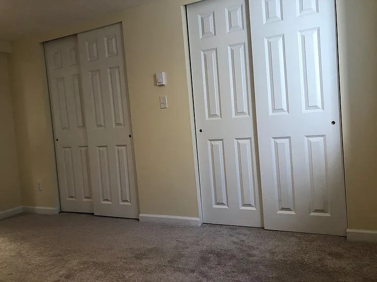 First bedroom has so much closet space